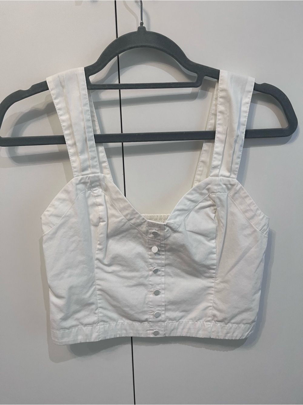 Abercrombie & Fitch White Button-Front Crop Tank